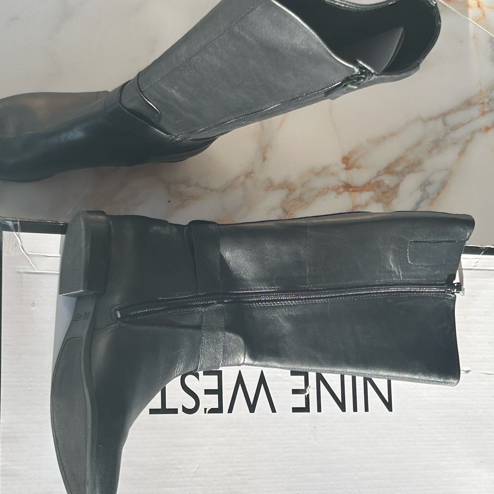 Flashy Nine West Knee High Black Boots. Excellent condition.